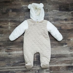 6-9 month winter bunting